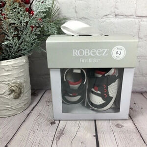 Nwt Infant NWT Robeez 0-3m
